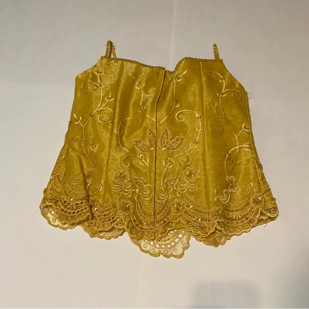 NWOT! Tygie lace skirt suit size 12